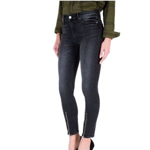 Black Orchid Nola High Rise Skinny